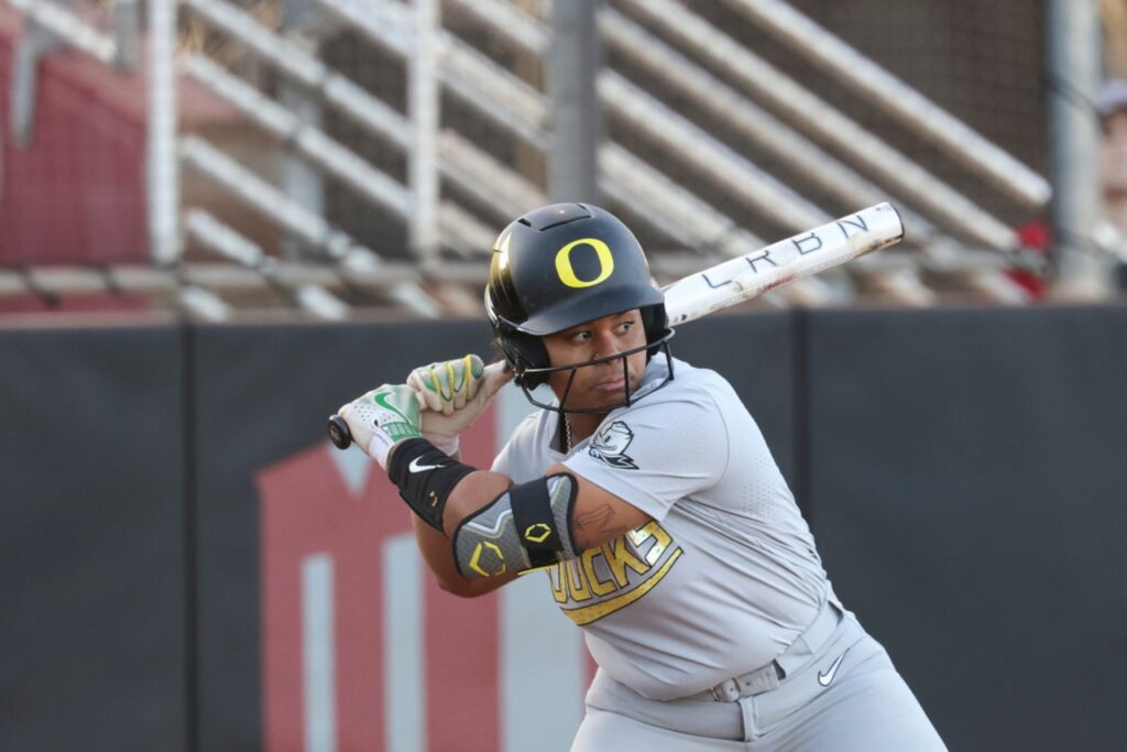 Dez Patmon walk-off home run sends No. 16 seed Oregon softball past Stanford, Ducks to host NCAA Super Regional