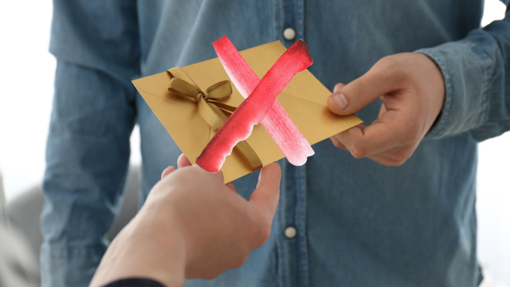 Miss Manners: I’m torn about inviting friends who always decline