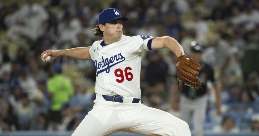 Dodgers fall to Arizona for their fourth consecutive loss