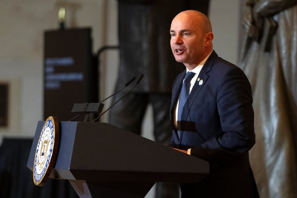 New Mike Lee bill would redefine obscenity, create pathway for pornography ban