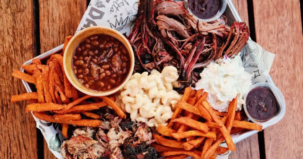 Newly opened Cedric the Entertainer and Anthony Anderson BBQ joint gets shut down