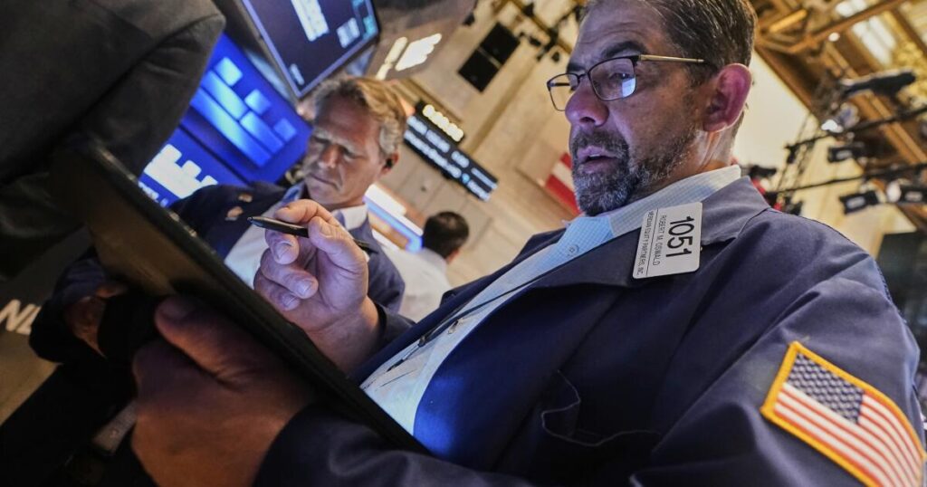 Trump's latest tariff threats knock Wall Street, European stocks and Apple lower