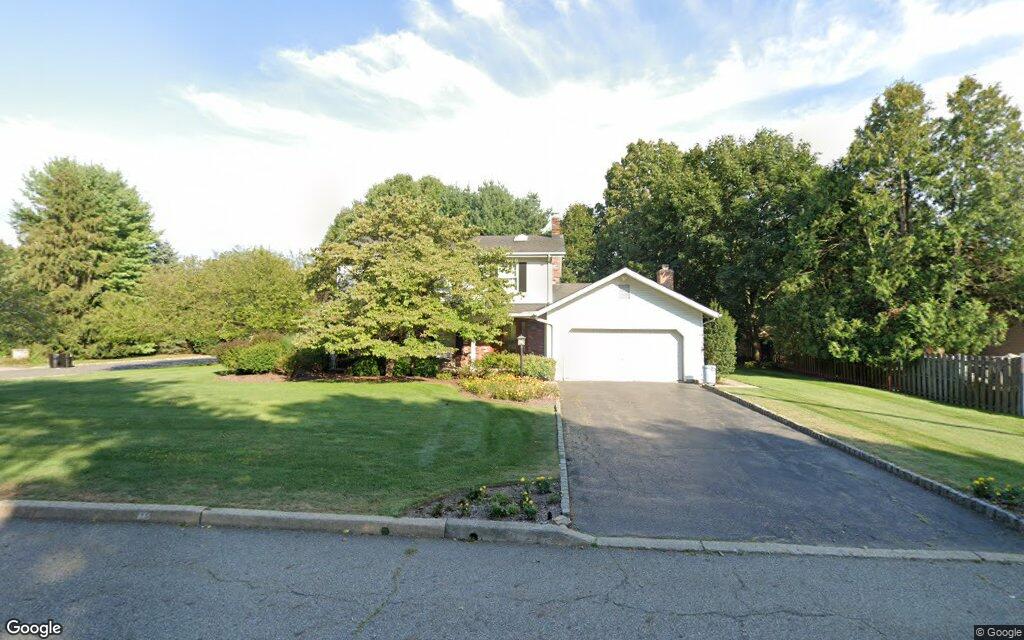 75 Runnymede Drive, Wayne, NJ