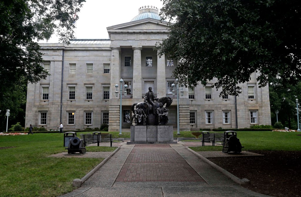Private school teachers may begin carrying guns under new NC law