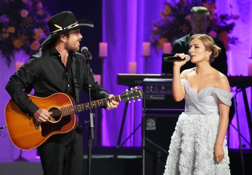 Emmy Russell, Loretta Lynn's granddaughter & American Idol star, asks for prayers for hospitalized baby