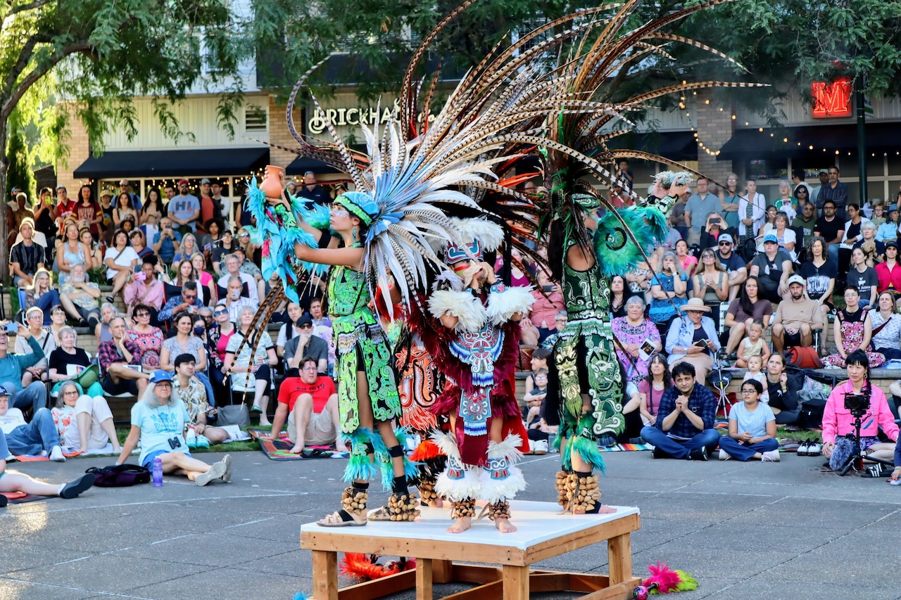 Ten Tiny Dances 2025