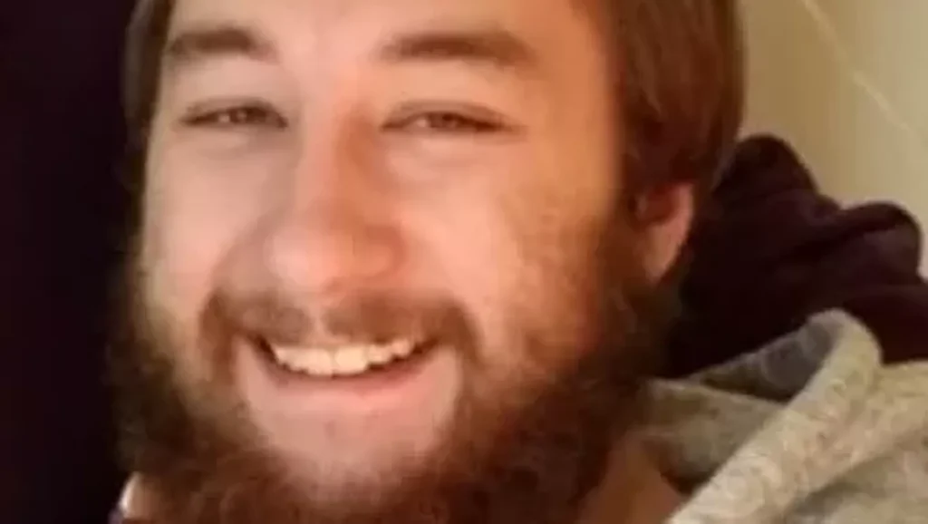 Obituary: Ethan Pinsonneault, 1997-2025 | Seven Days Vermont