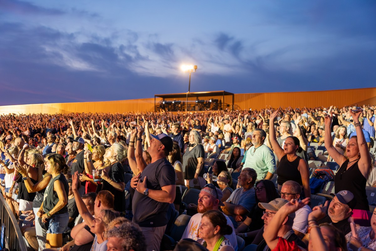 18 fun weekend events including Sidewalk Film Festival—August 22-24 10 (Coca Cola)