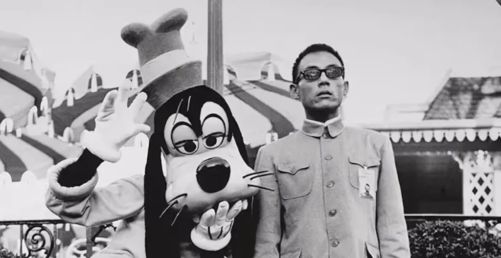 The subtle humor of deadpan photography: A straight face, with a wink