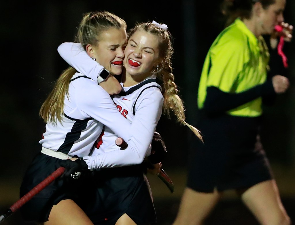 High school scoreboard: No. 3 Nansemond River, No. 7 Great Bridge earn field hockey wins