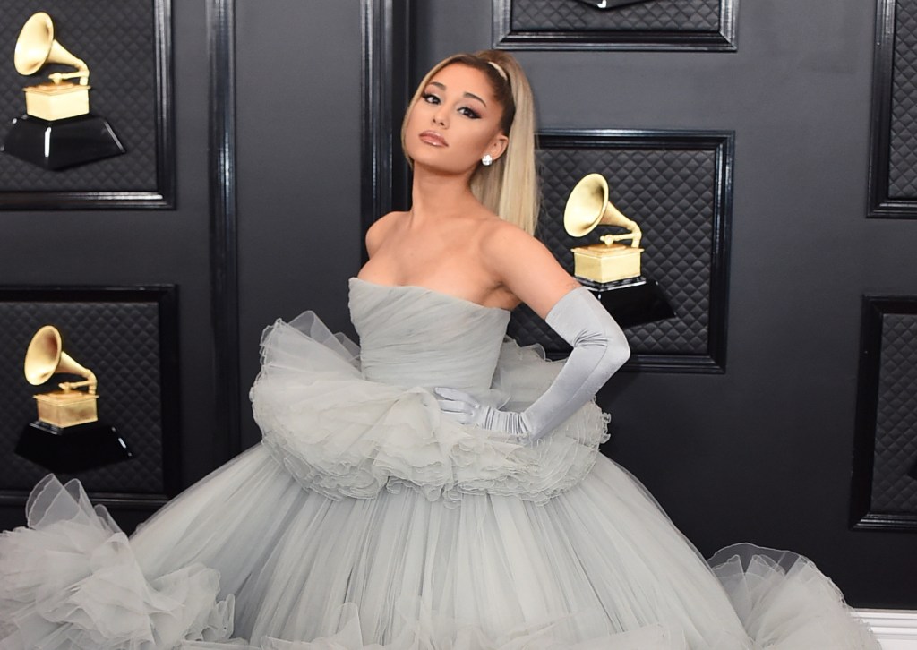 Ariana Grande announces 2026 ‘Eternal Sunshine’ tour with Chicago dates – Chicago Tribune