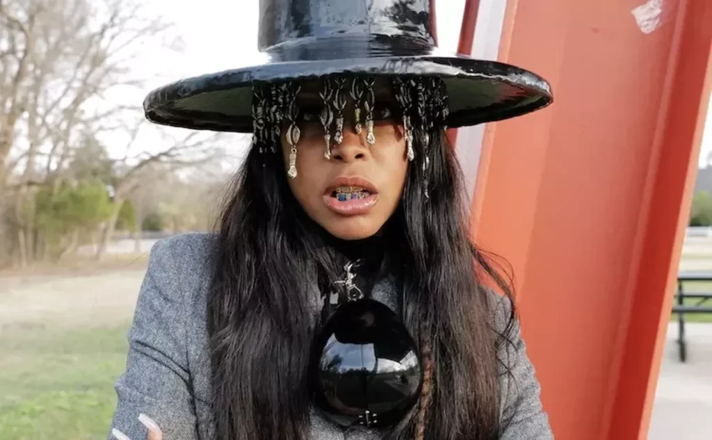Erykah Badu and the Alchemist want to play you some new, unheard music at House of Blues this week
