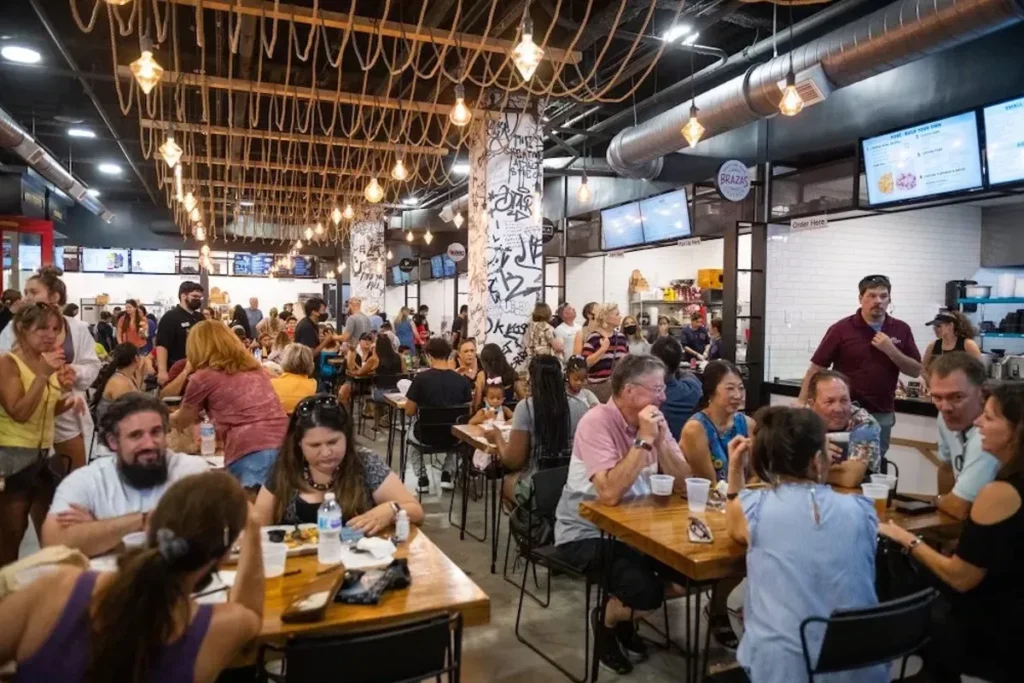 Orlando food news: Southern Fowl by Va Propst moves to Avalon Park; Perla's Pizza returns as part of Soseki/Bar Kada strip