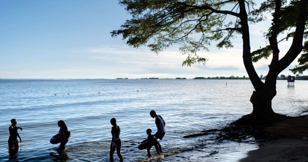 Ugandan opposition figures question deal to receive deportees from the US