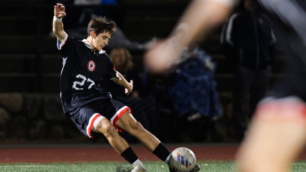 Who are the top returning Super Essex Conference boys soccer stat leaders in 2025?