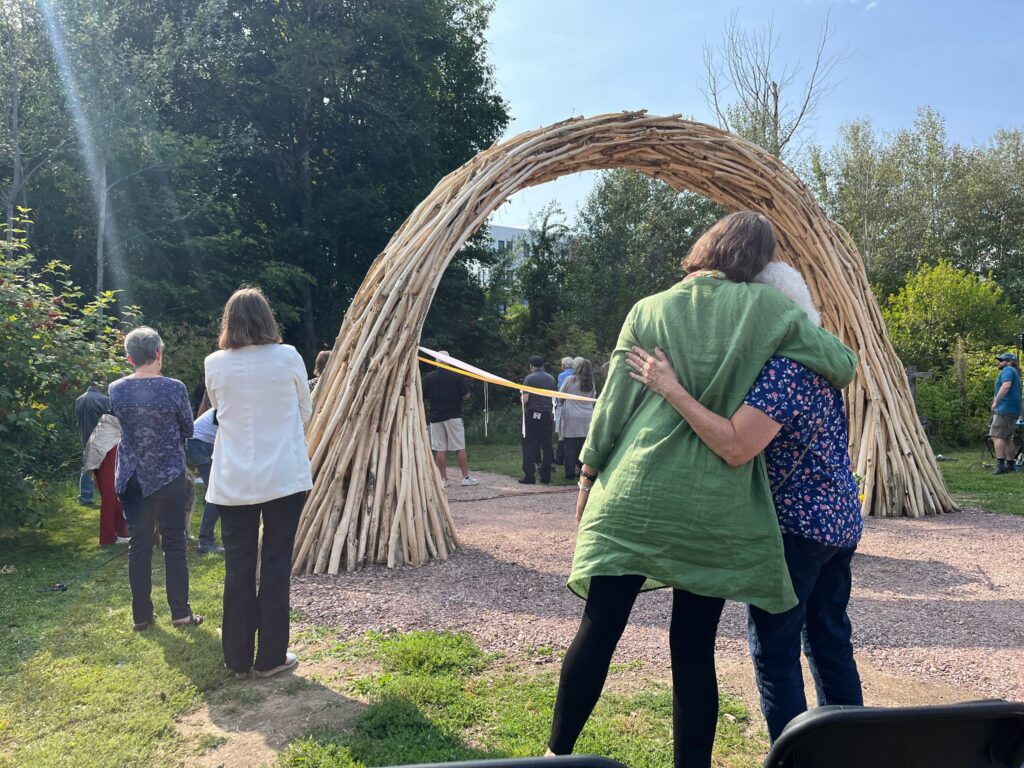 In the Shadow of a Notorious Orphanage, a Memorial Is Unveiled