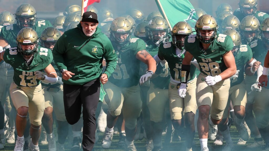 St. Joseph Green Knights face Cardinal Hayes: Watch LIVE New Jersey-New York high school football game (9/13/2025)