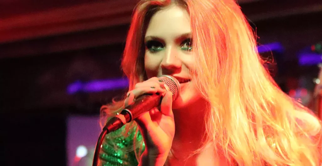 Phoenix musicians struggle for fame in social media landscape