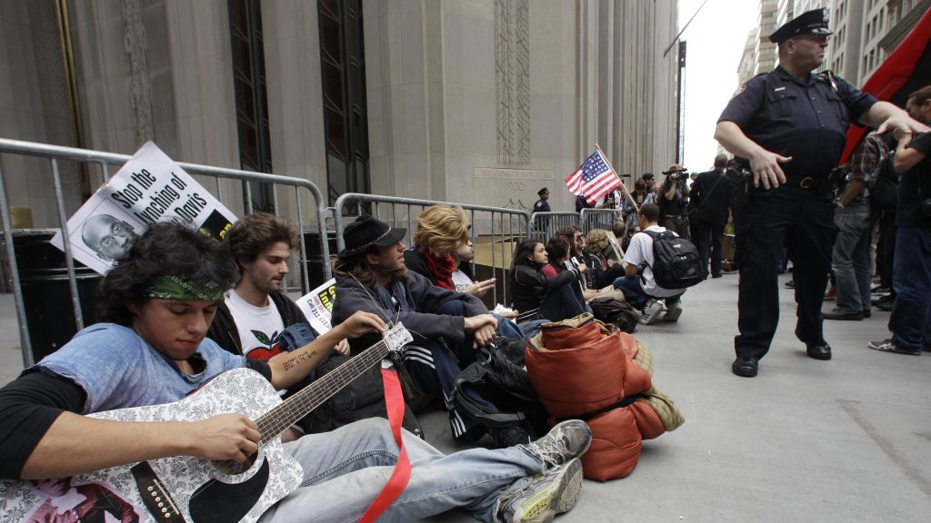 Occupy Wall Street begins – Chicago Tribune