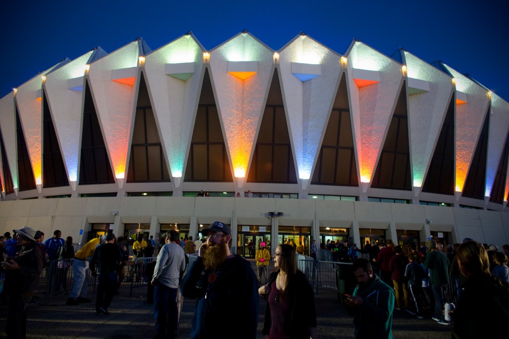 Weekend’s Phish shows shine a light on iconic Hampton Coliseum – The Virginian-Pilot