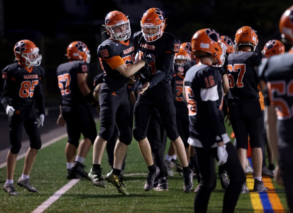 Gardiner football surges late, defeats Wells in overtime