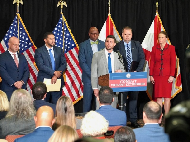 ‘Violent extremism’ the focus of Florida AG’s new tip line