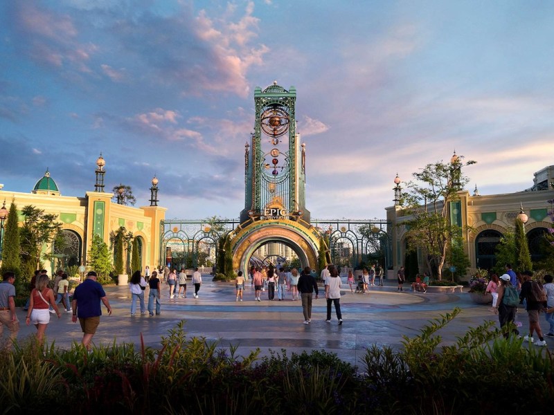 Universal Orlando wins big at industry awards, Disney World flops