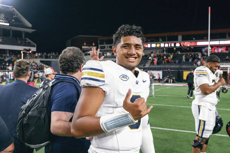 Former Campbell star Jaron-Keawe Sagapolutele leads Cal’s home debut