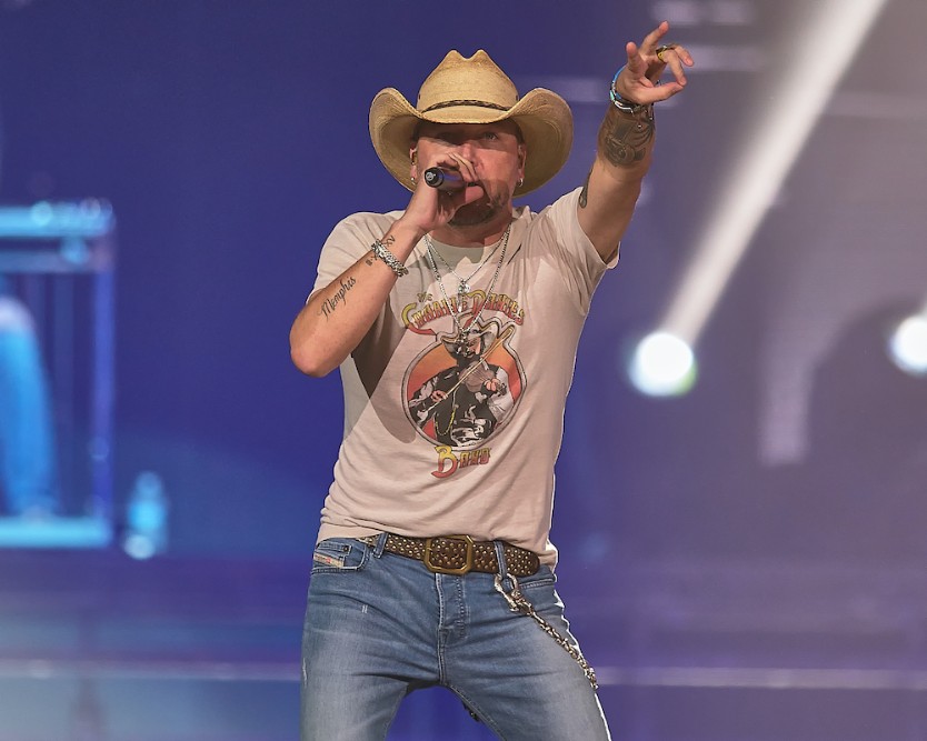 Jason Aldean is Coming to Simmons Bank Arena
