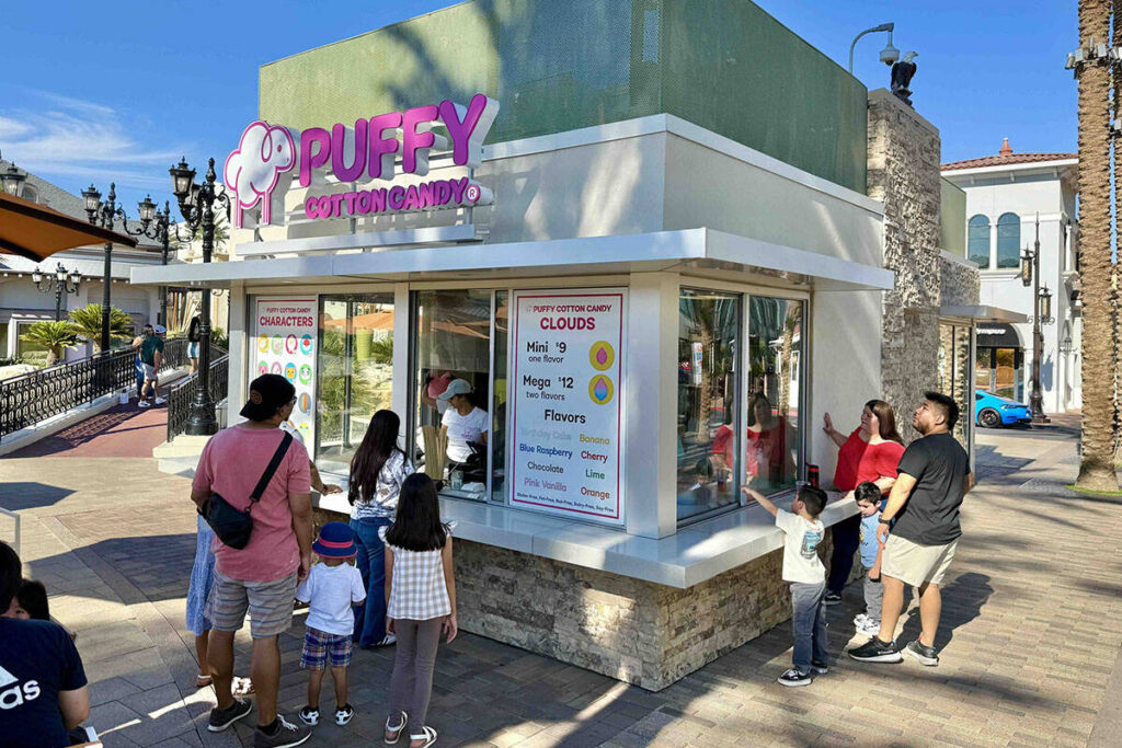 The viral Puffy Cotton Candy dessert spot opened a new location in Las Vegas. (Puffy Cotton Candy)