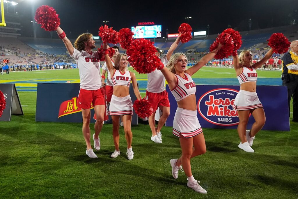 Utah football crushes UCLA 43-10, makes statement vs Big Ten opponent