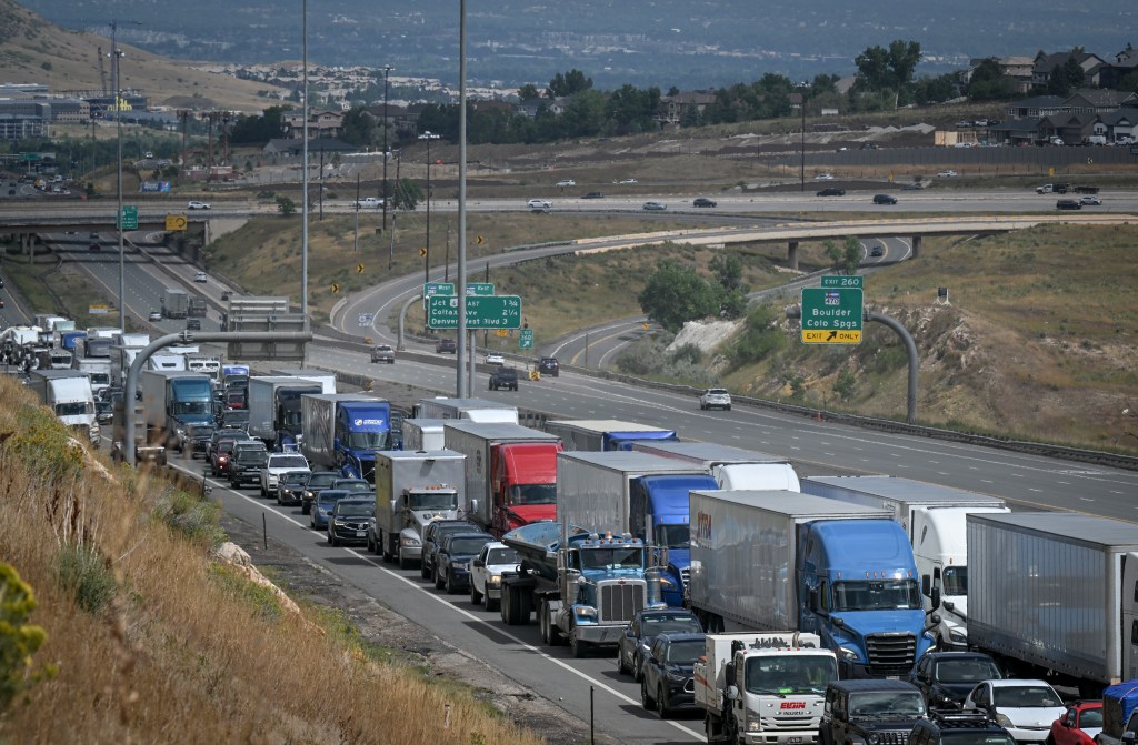 Eastbound I-70 closed near Sixth Avenue for crash