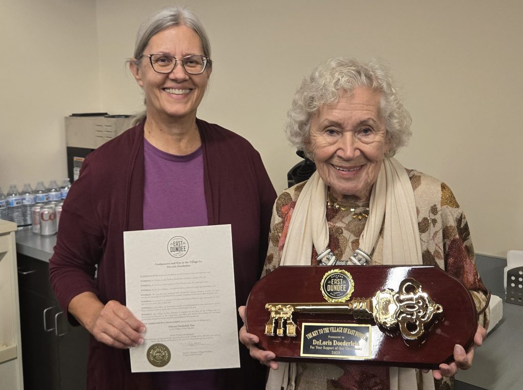 Doederlein receives key to East Dundee for her 100th birthday