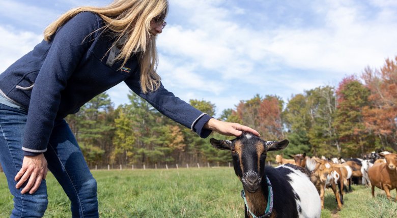 At Unity farm, goats star on Open Creamery Day