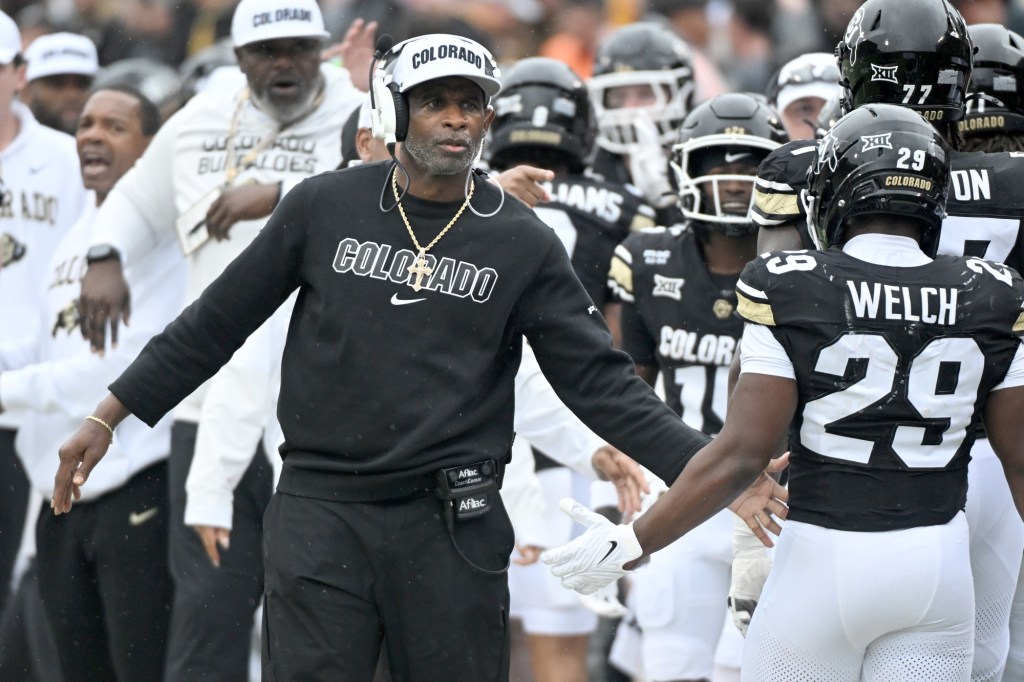Colorado Buffaloes football hope to turn tide