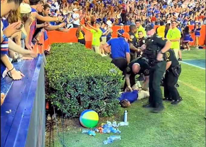 New law aimed at Trump protesters being used against fans who ran onto UF football field