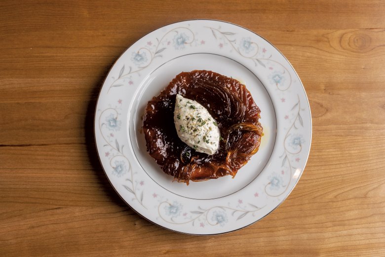 Onion tarte tatin