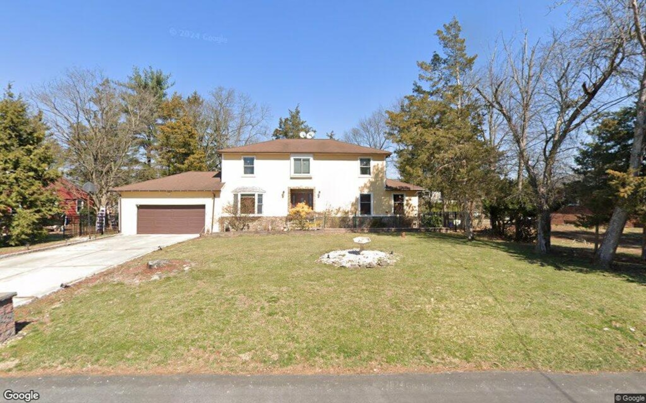 12 Fairfield Road, Somerset, NJ
