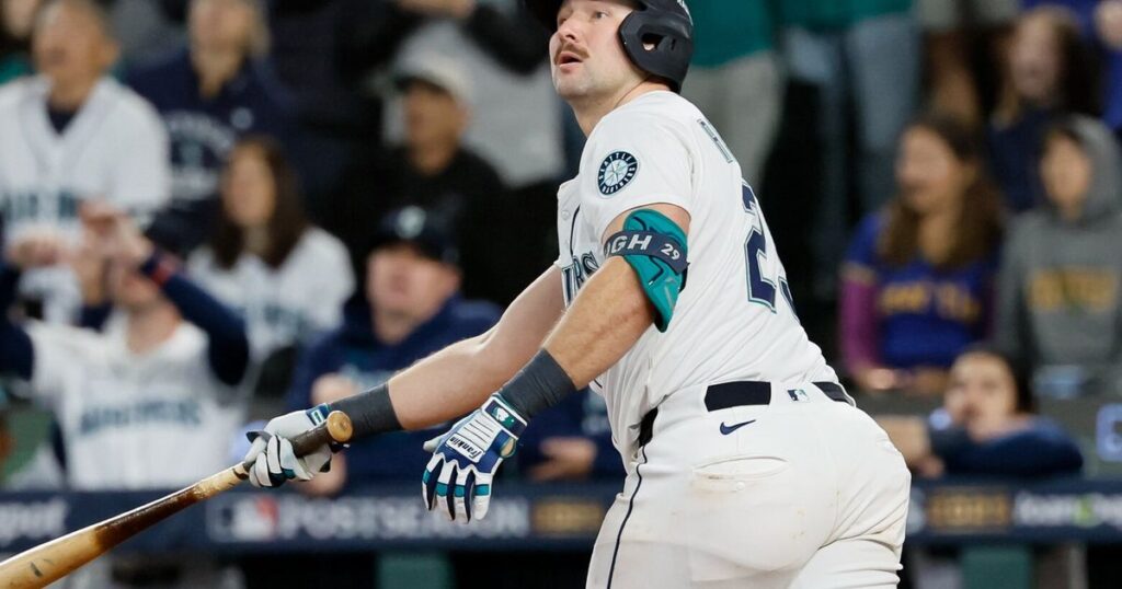 Cal Raleigh named Player of the Year in MLB’s Players Choice Awards