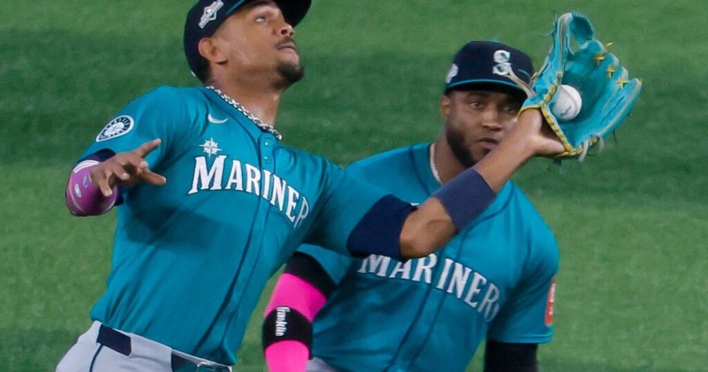 Live: Mariners-Blue Jays ALCS Game 2: Live updates, score, how to watch