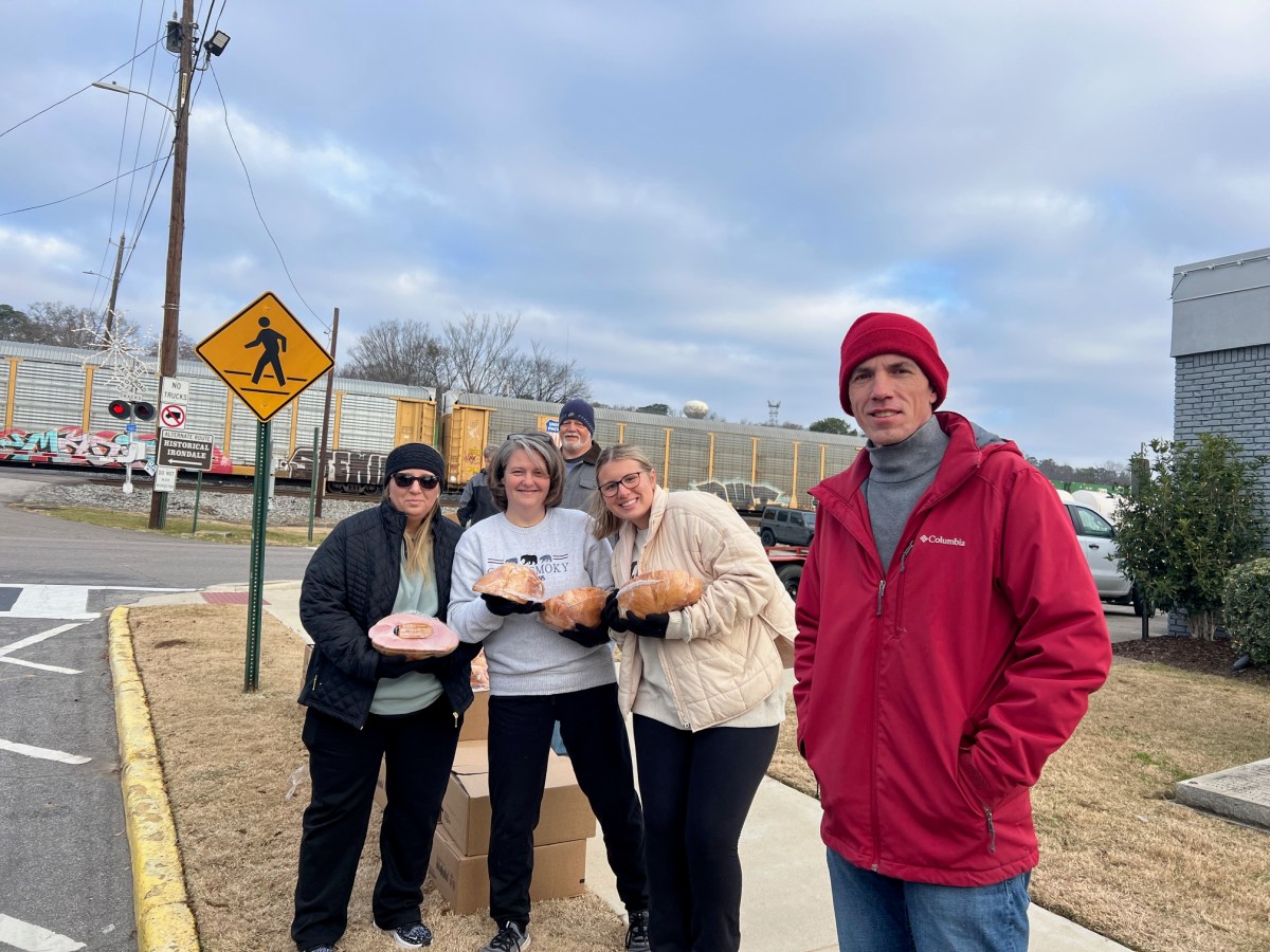 IMG 9910 FREE holiday events + easy ways to give back this season in Irondale