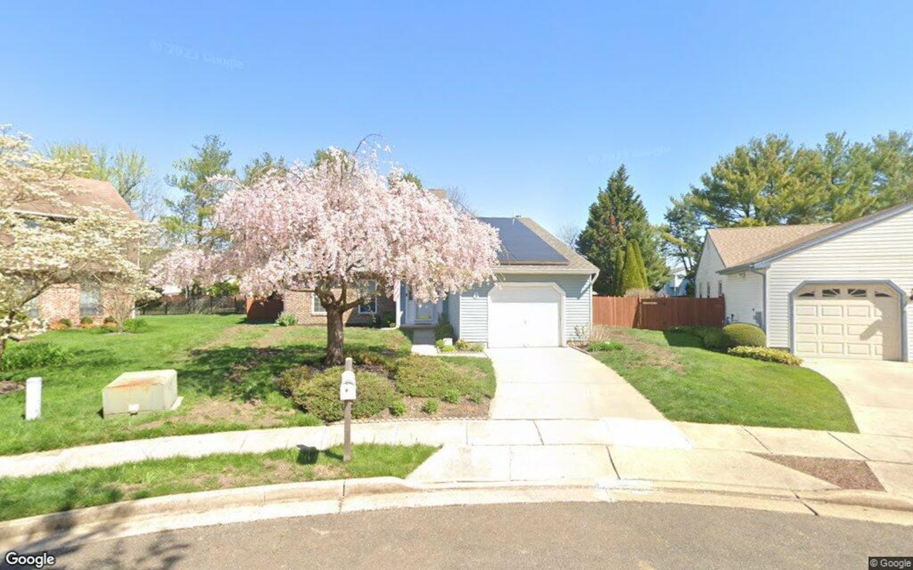 6 West Oleander Drive, Mount Laurel, NJ