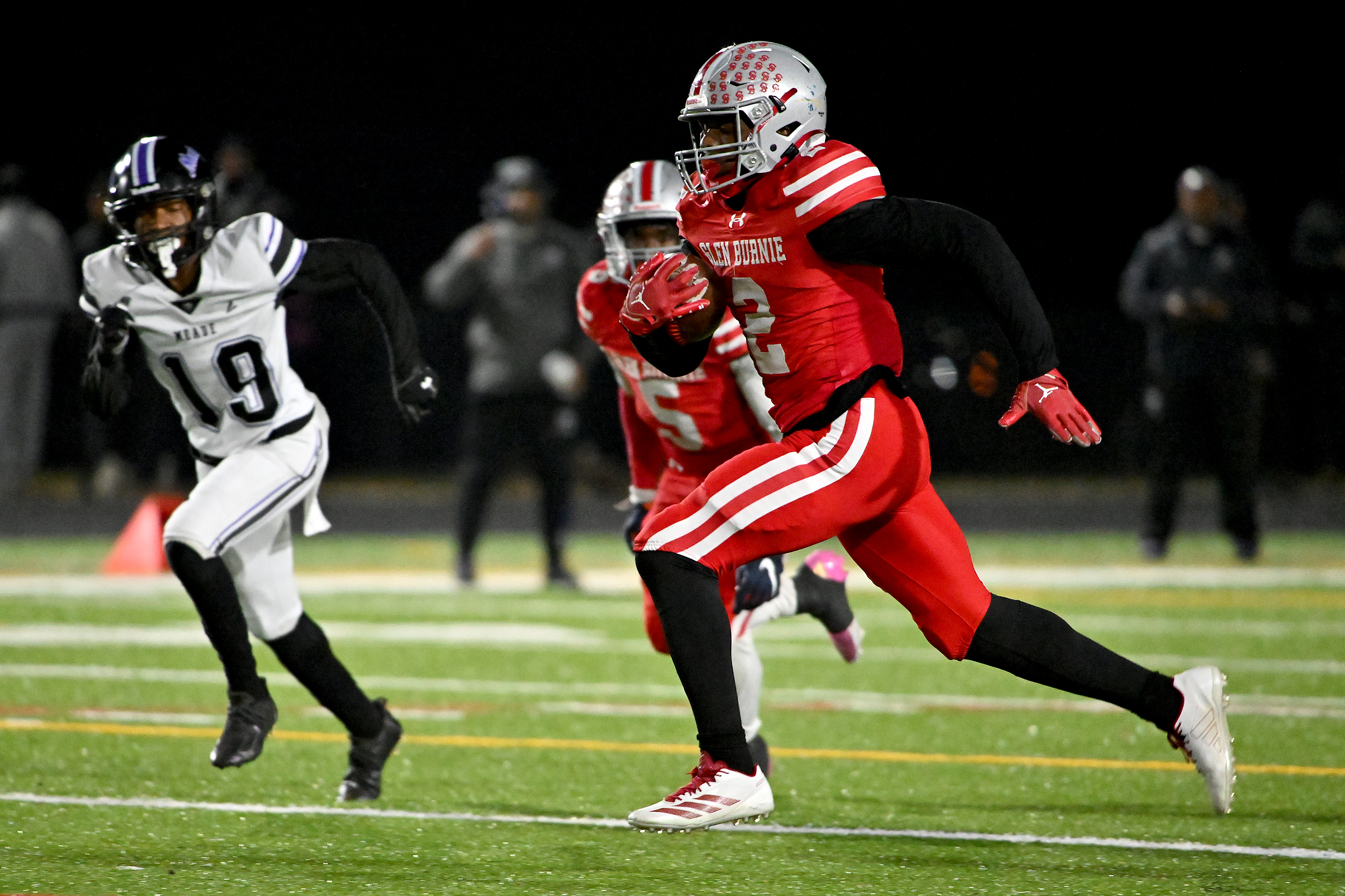 Nov. 14, 2025: Glen Burnie's Noah Mitchell ​has a big run for a touchdown in the third quarter. The Glen Burnie Gophers defeat the visiting Meade Mustangs, 41-35, in a MPSSAA Class 4A East Region second round playoff football game. (Paul W. Gillespie/Staff)