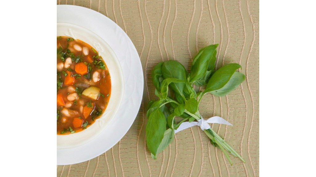 This soup is the best way to use leftover Thanksgiving turkey – The Denver Post