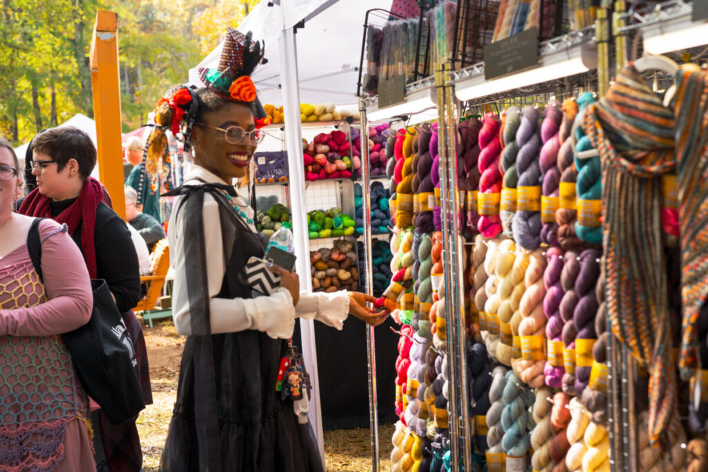 Birmingham crafters: Meet your people, make something beautiful + have a blast, Nov. 14-15