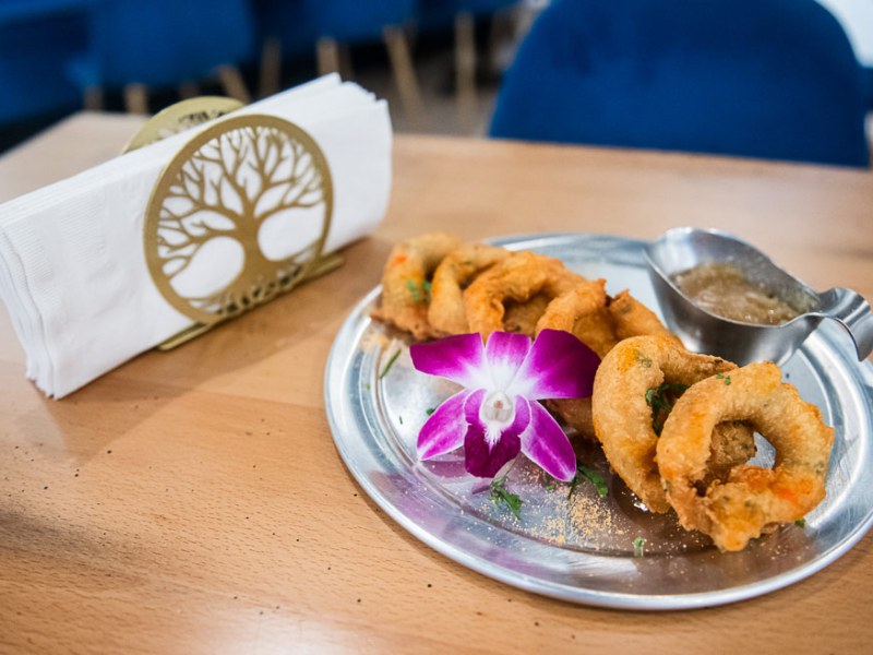 Mazala Pijja fires Indian-style pizzas, pastas and sports-bar classics on South OBT