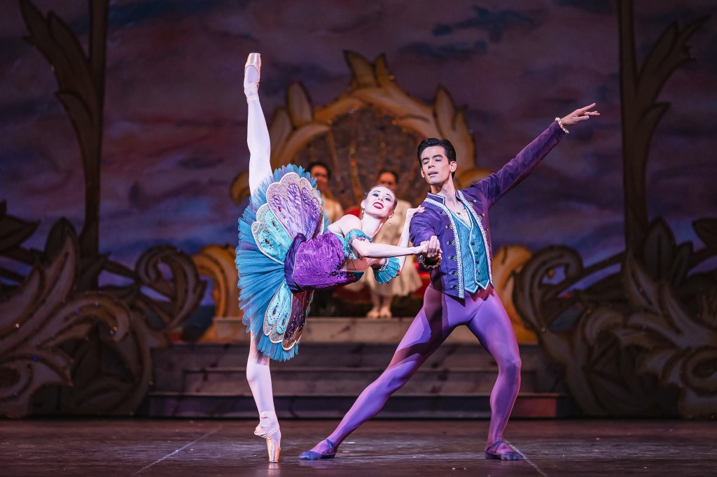 'Nutcracker,' a vinyl-centric holiday pop-up