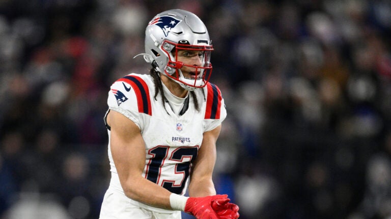 Mack Hollins to IR, Henderson clears concussion protocol Saturday