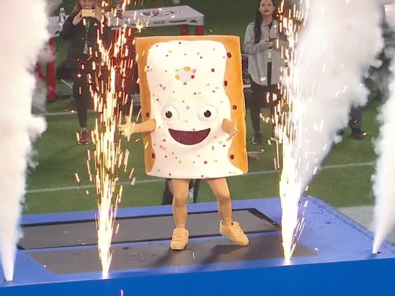 The Pop-Tarts Bowl returns to Camping World Stadium