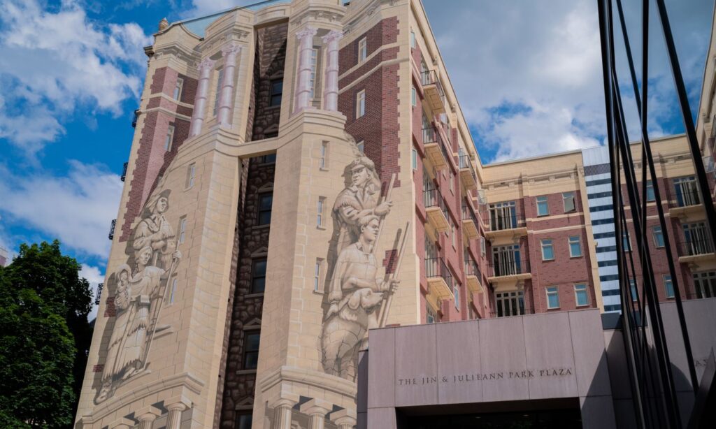 Networking at the Oregon Historical Society